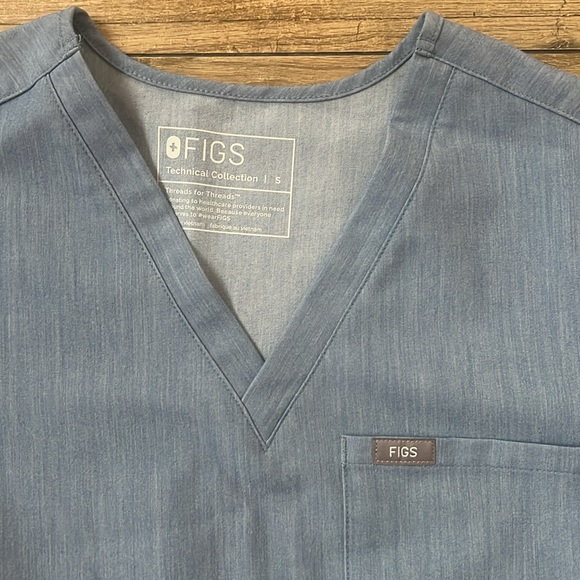 Heather Indigo Figs top - Picture 2 of 3